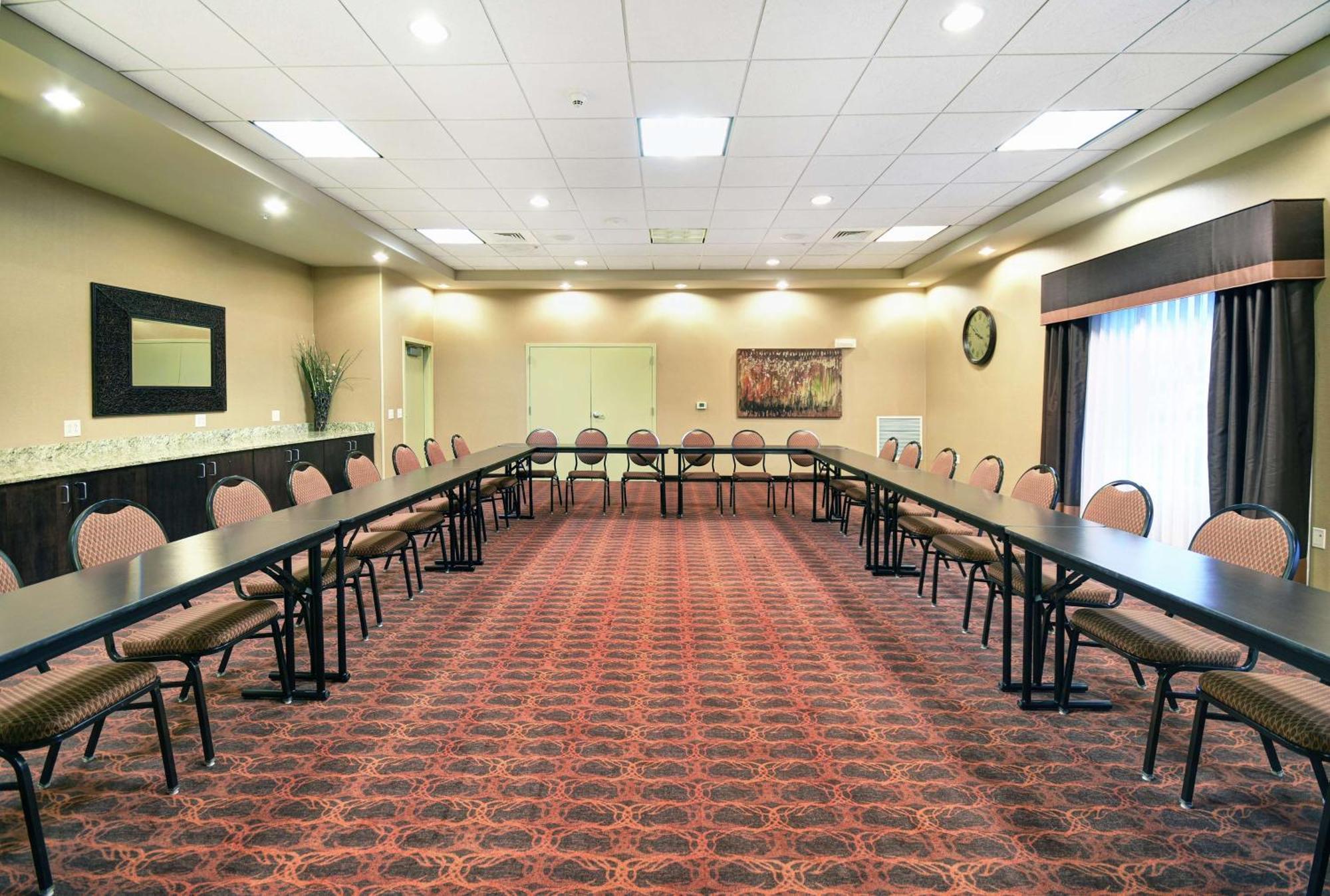 Hampton Inn Белойт Экстерьер фото